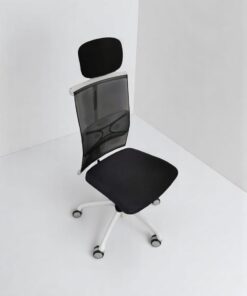Chaise à roulette blanche appui tête soutien lombaire