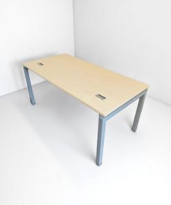 Bureau droit Columbia 160x80cm passe câble