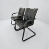 Lot 2 Fauteuil en cuir noir vintage Airborne