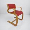 Fauteuil en bois hêtre vintage Magnus Olesen rouge brique