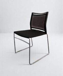 Chaise visiteur Haworth slim design By G.B black