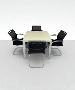 Table de réunion carrée Naos système Unifor 90x90cm en verre