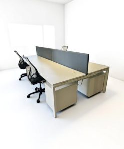 Bureau bench blanc séparateur tissus 320x160cm prise USB