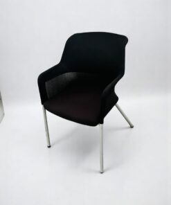 Chaise visiteur Giroflex en promo