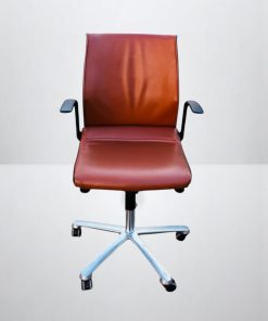 Chaise à roulette Wilkhahn Modus simili cuir chromé