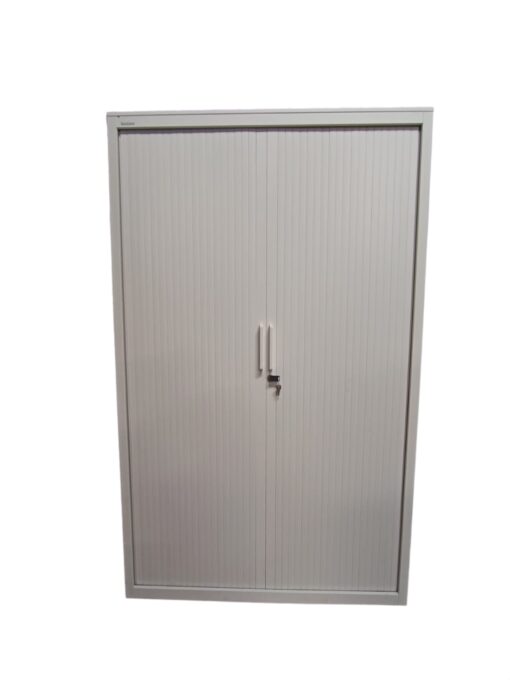Armoire haute Steelcase blanche 120x200cm avec 2 clé