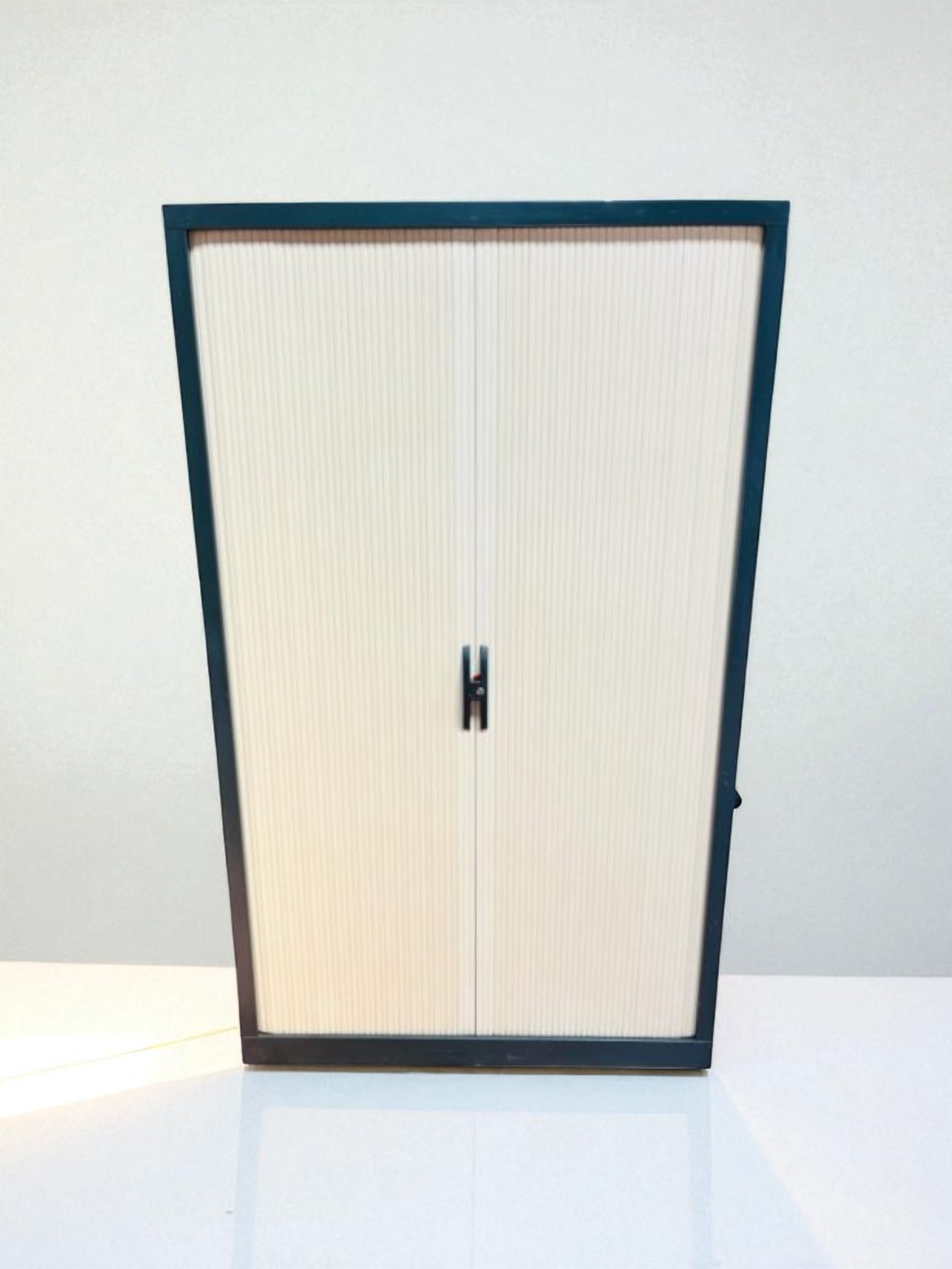 rmoire haute métallique bi-color beige Marcadet 120x200cm