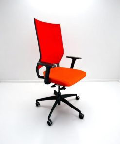 Sedus quarterback chaise a roulette couleur rouge