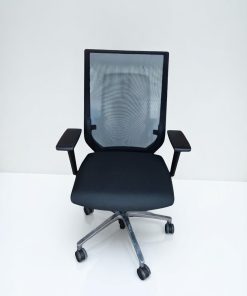 Chaise à roulettes Forma 5 4D mesh