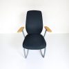 Chaise salle réunion kinnarps plus 377 noir