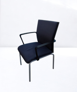 Chaise visiteur Steelcase noir avec accoudoir promo